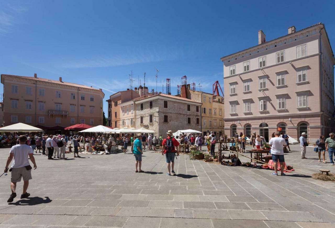 Augustus Forum View Pula Buitenkant foto